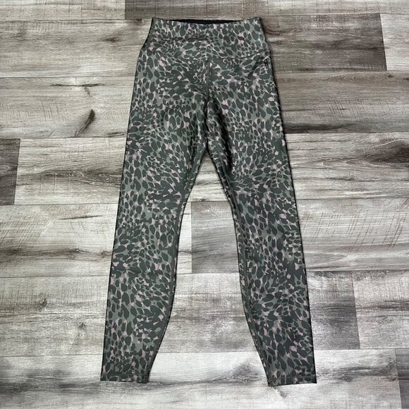 Good American Athletic High Rise Leopard Print Yoga Pants Women’s Size 1 (S) - Picture 1 of 14